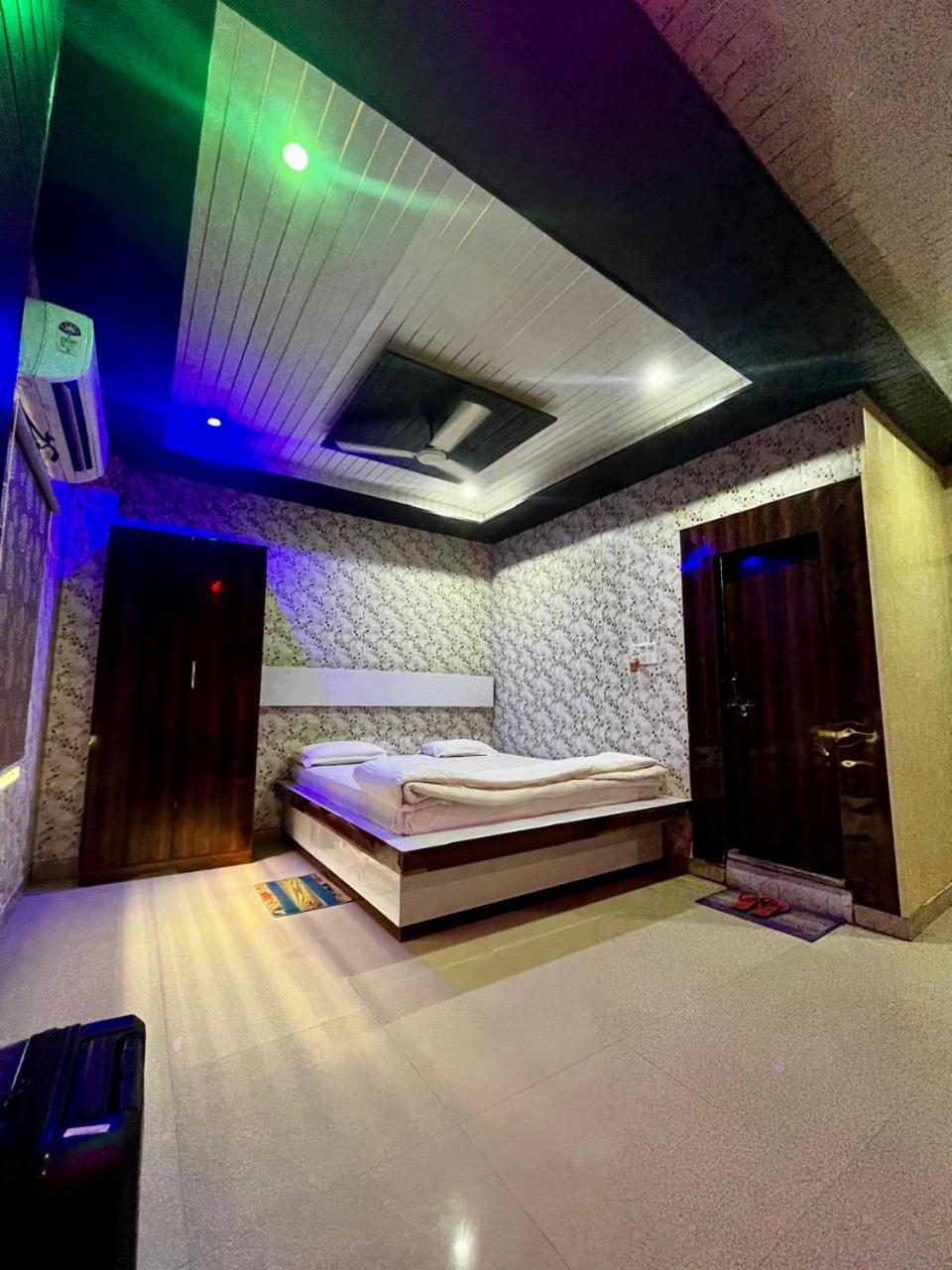Hotel Shri Sai International, Sitamarhi Dumra Eksteriør billede